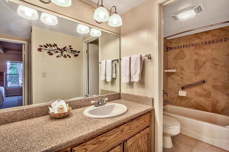 South Lake Tahoe Resort - Steps To Beach & Close To Heavenly المظهر الخارجي الصورة